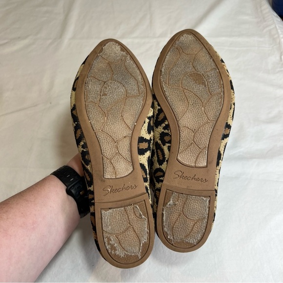 Sketchers leopard print soft point toe flats loafers size 9 - Picture 4 of 4